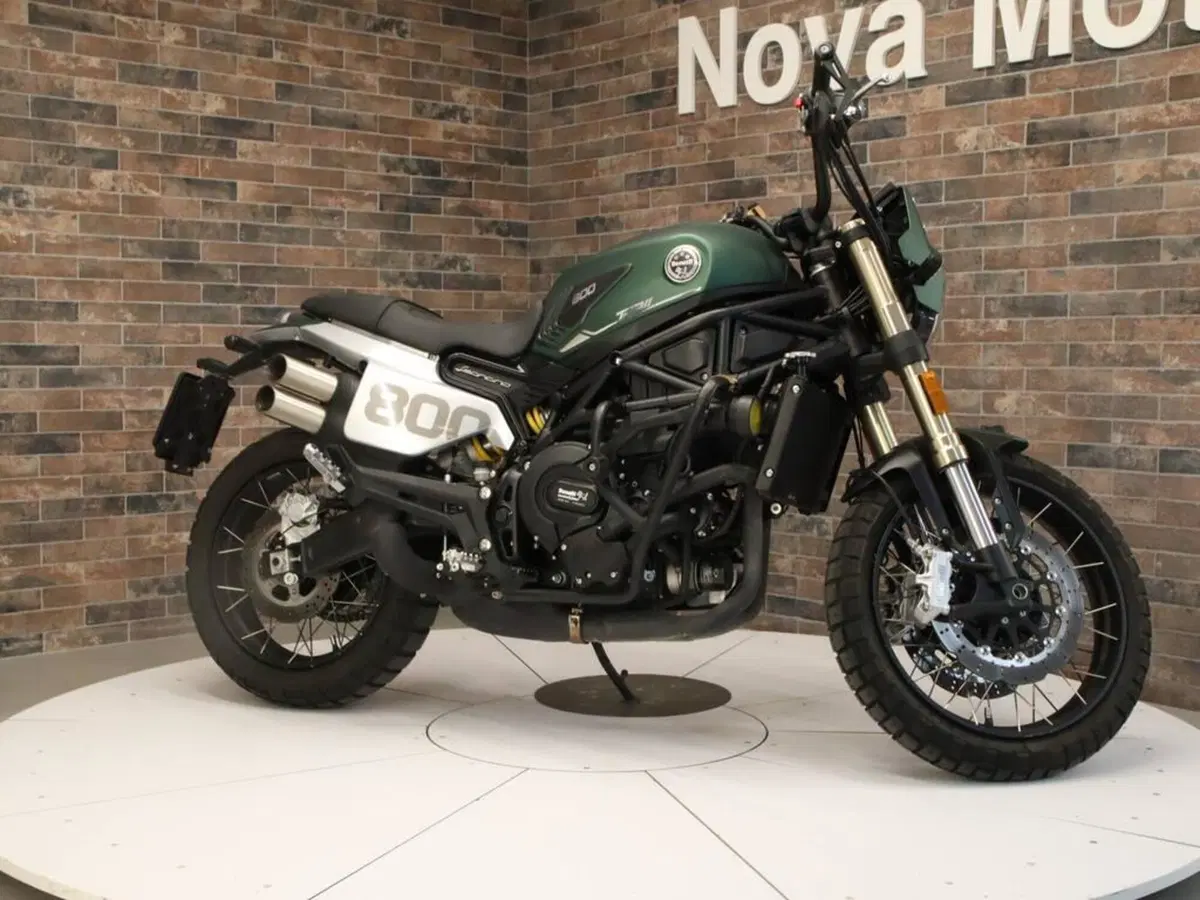 Benelli Leoncino 800 Trail (2022 - 26) (7)