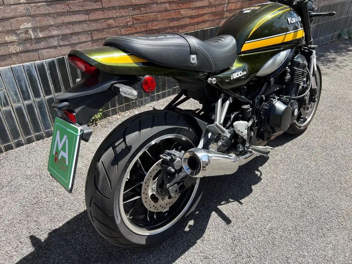 Kawasaki Z 900 RS (2021) (6)