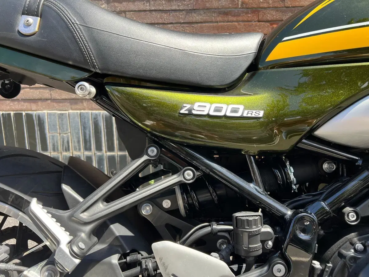 Kawasaki Z 900 RS (2021) (11)