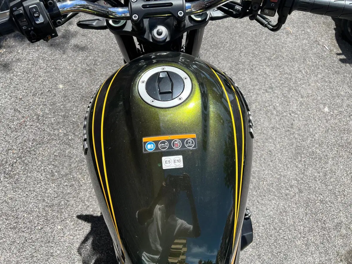 Kawasaki Z 900 RS (2021) (14)