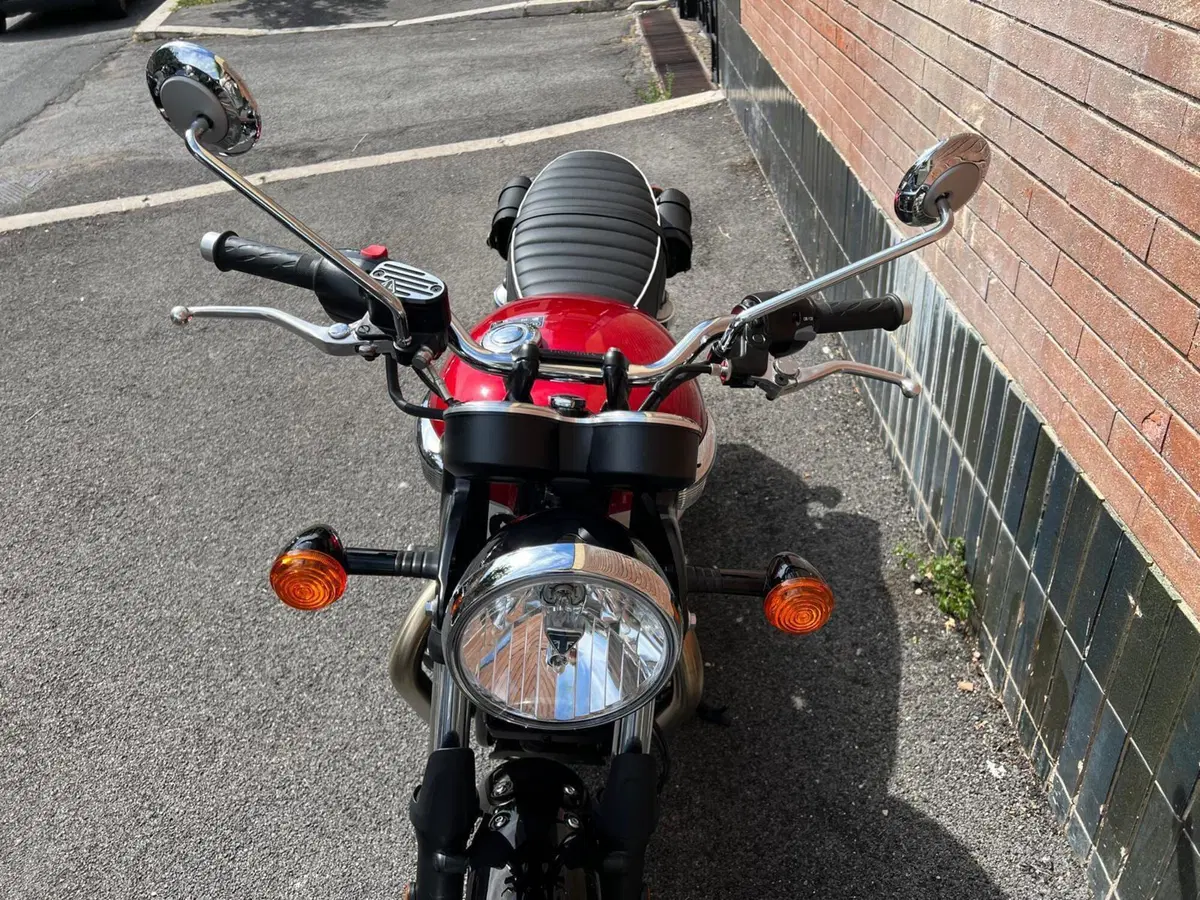 Triumph Bonneville T100 (2021 - 25) (5)
