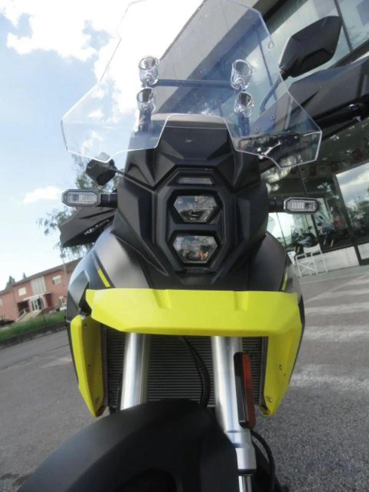 Suzuki V-Strom 800SE (2025 - 26) (3)