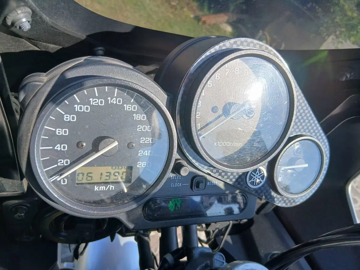 Yamaha FZS 600 Fazer S (2000 - 04) (6)