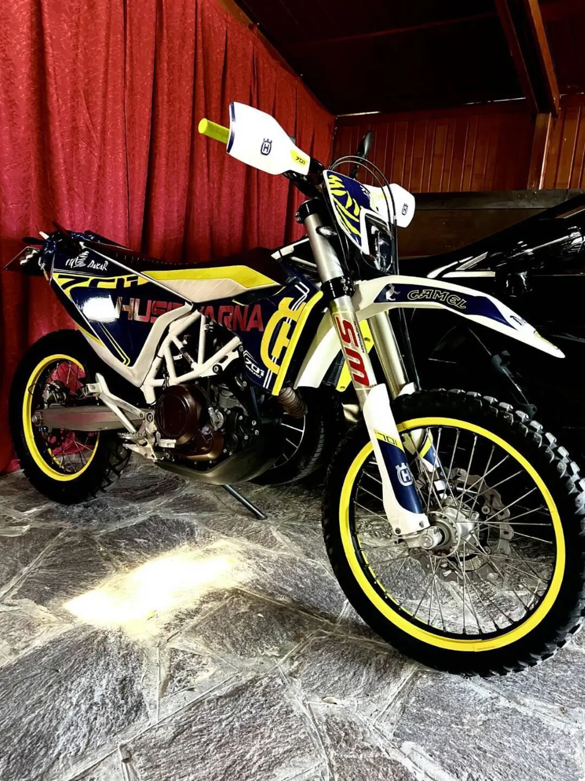 Husqvarna 701 Enduro (2016) (2)