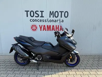 Yamaha T-Max 560 (2022 - 24) usata
