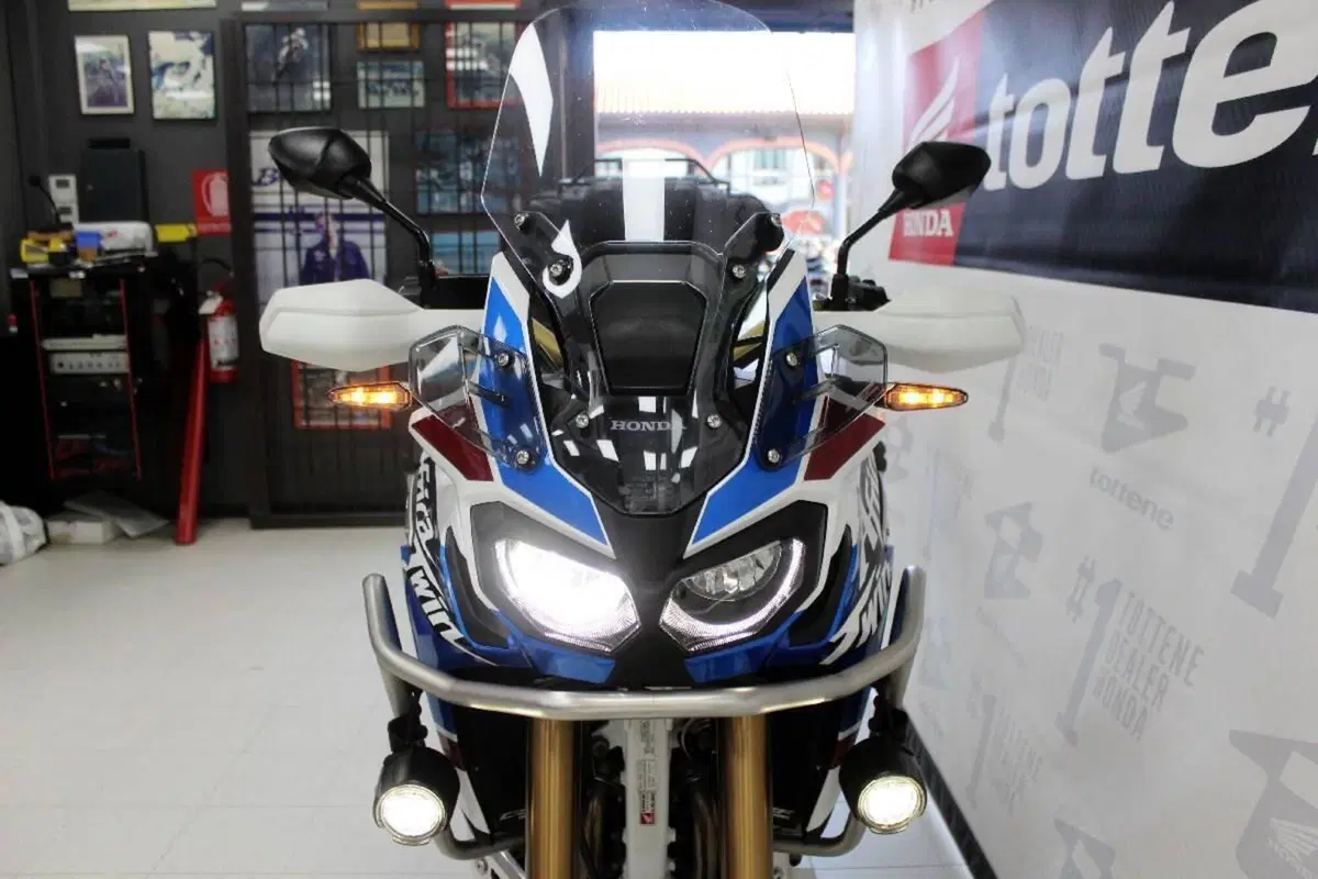 Honda Africa Twin CRF 1000L Adventure Sports DCT (2018 - 19) (4)