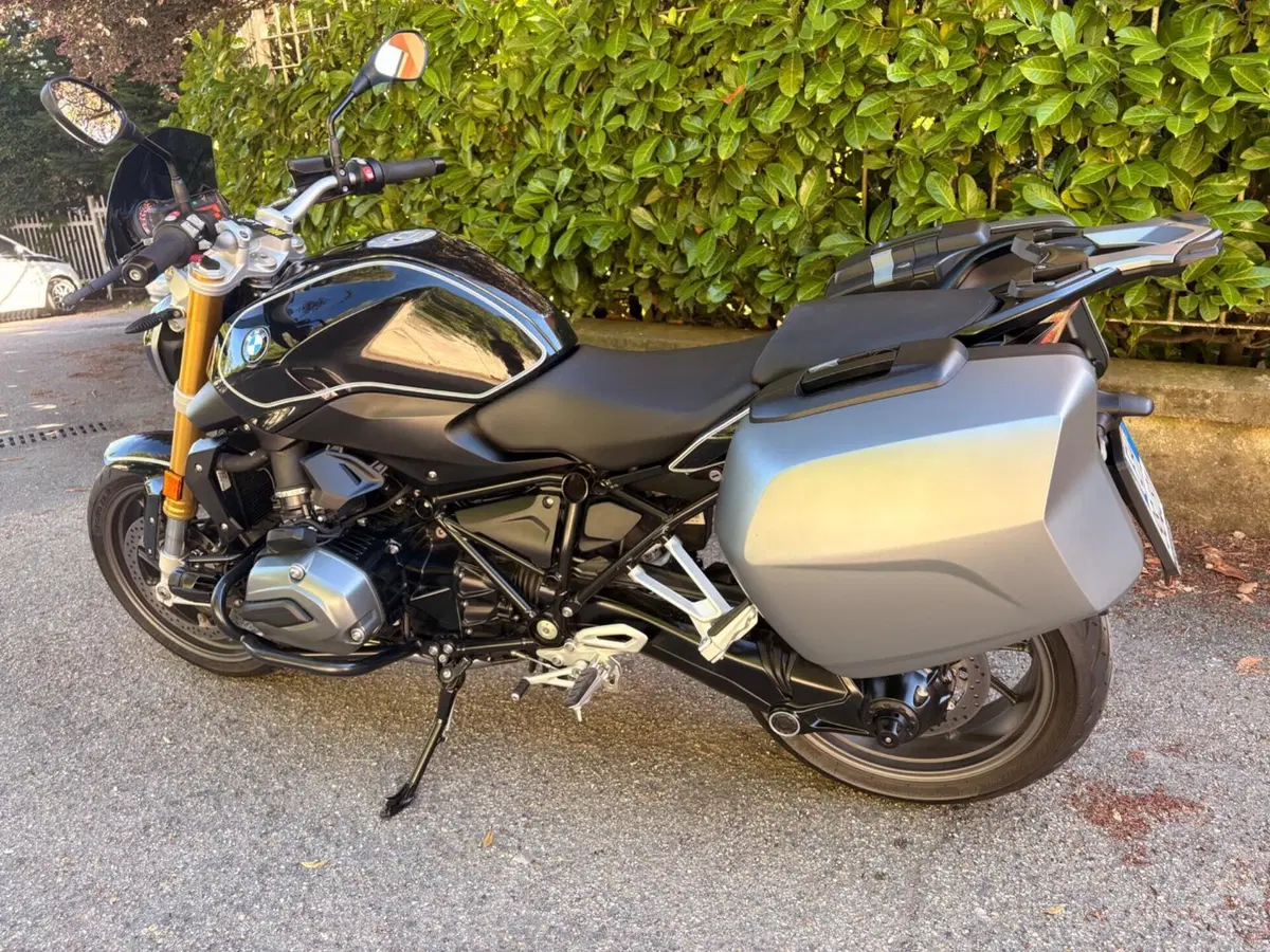 Bmw R 1200 R Black Edition (2017 - 18) (4)
