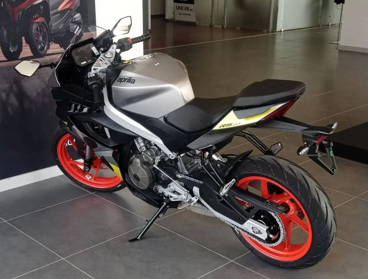 Aprilia RS 457 (2024 - 26) (7)
