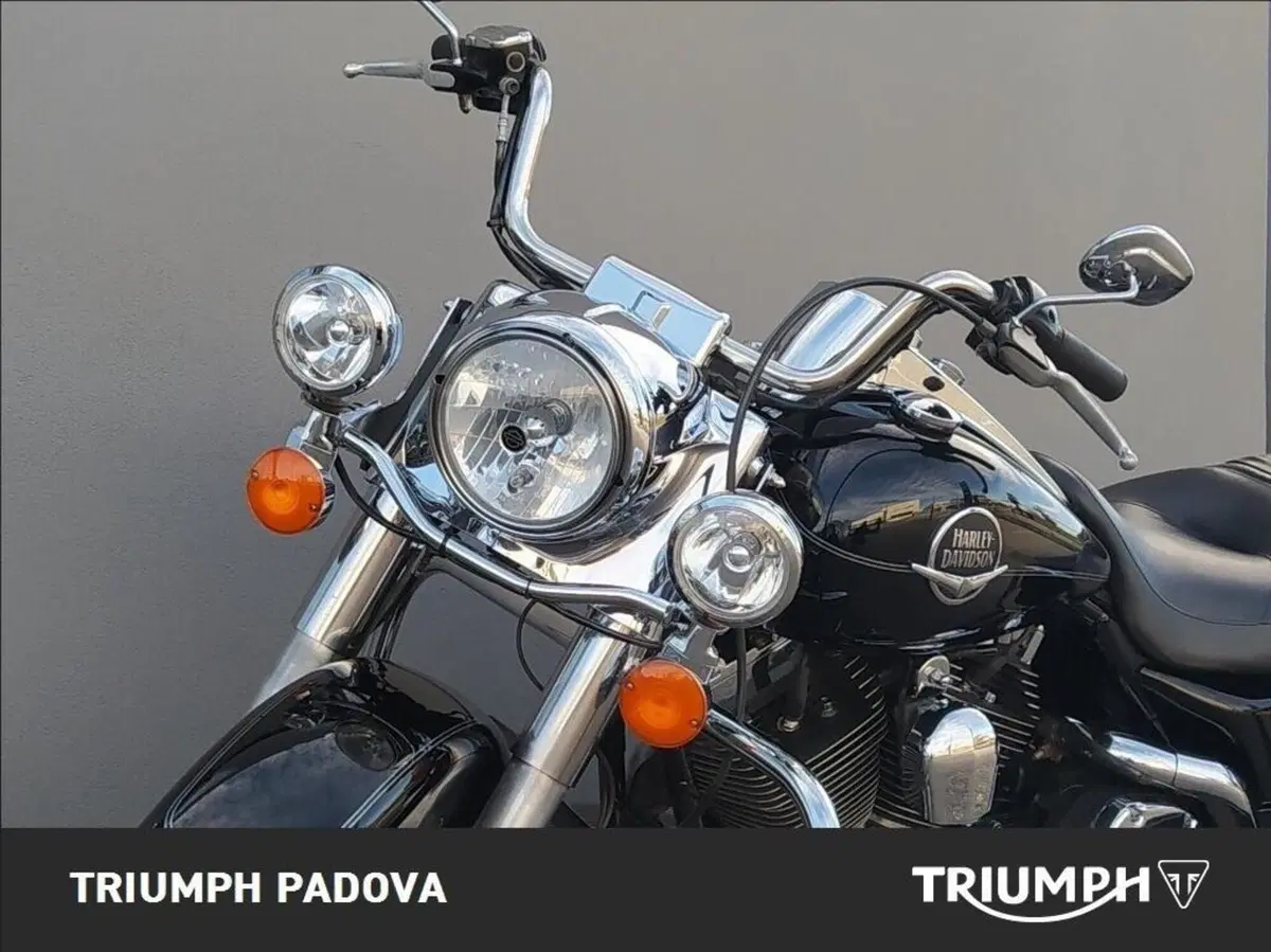 Harley-Davidson 1584 Road King Classic (2007 - 10) - FLHRC (10)