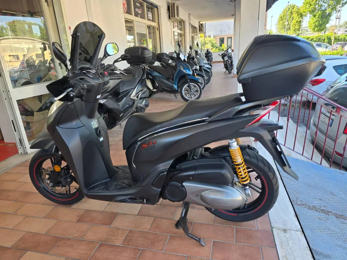 Honda SH 300 i Sport ABS (2018 - 20) (6)