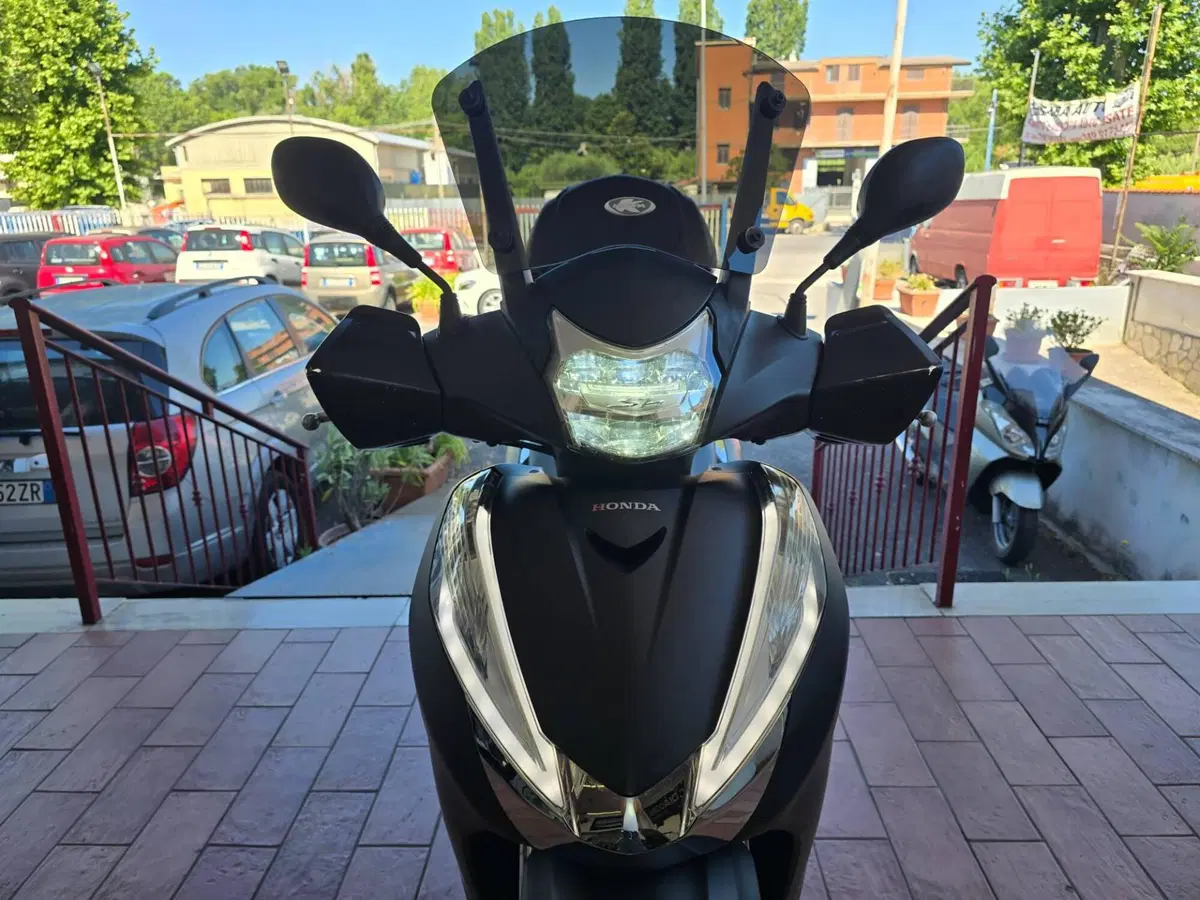 Honda SH 300 i Sport ABS (2018 - 20) (7)