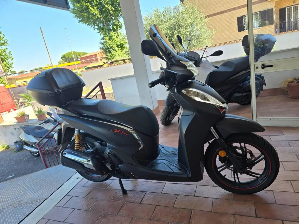 Honda SH 300 i Sport ABS (2018 - 20)