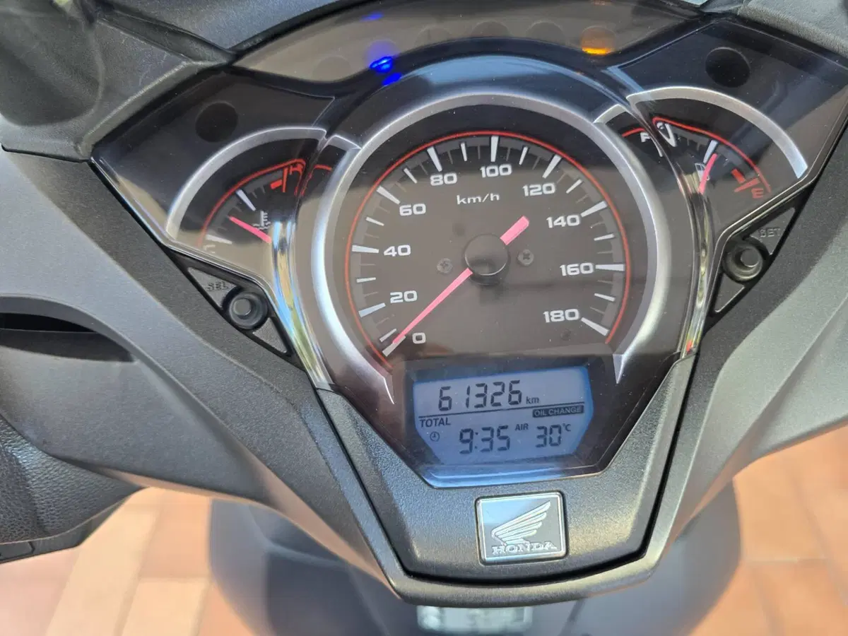 Honda SH 300 i Sport ABS (2018 - 20) (11)
