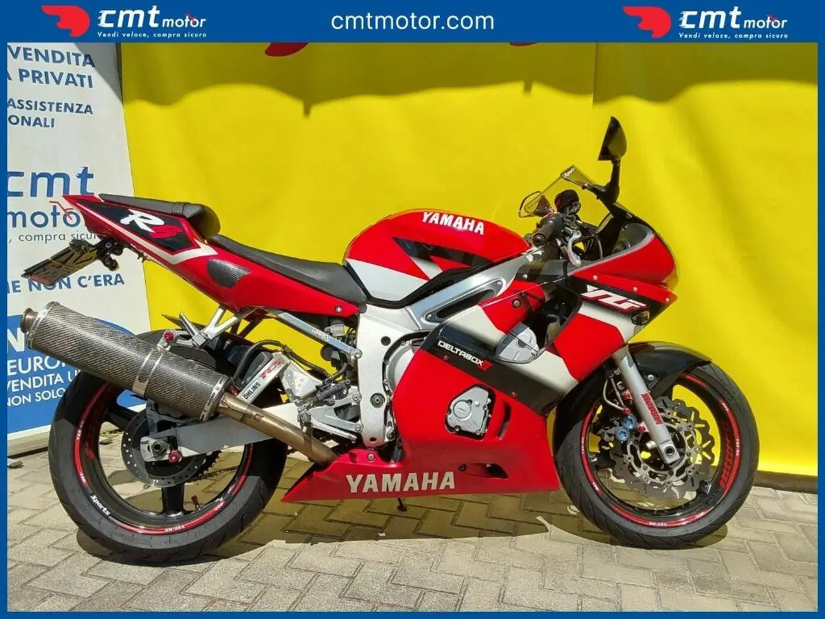Yamaha YZF R6 (2001 - 02) (3)