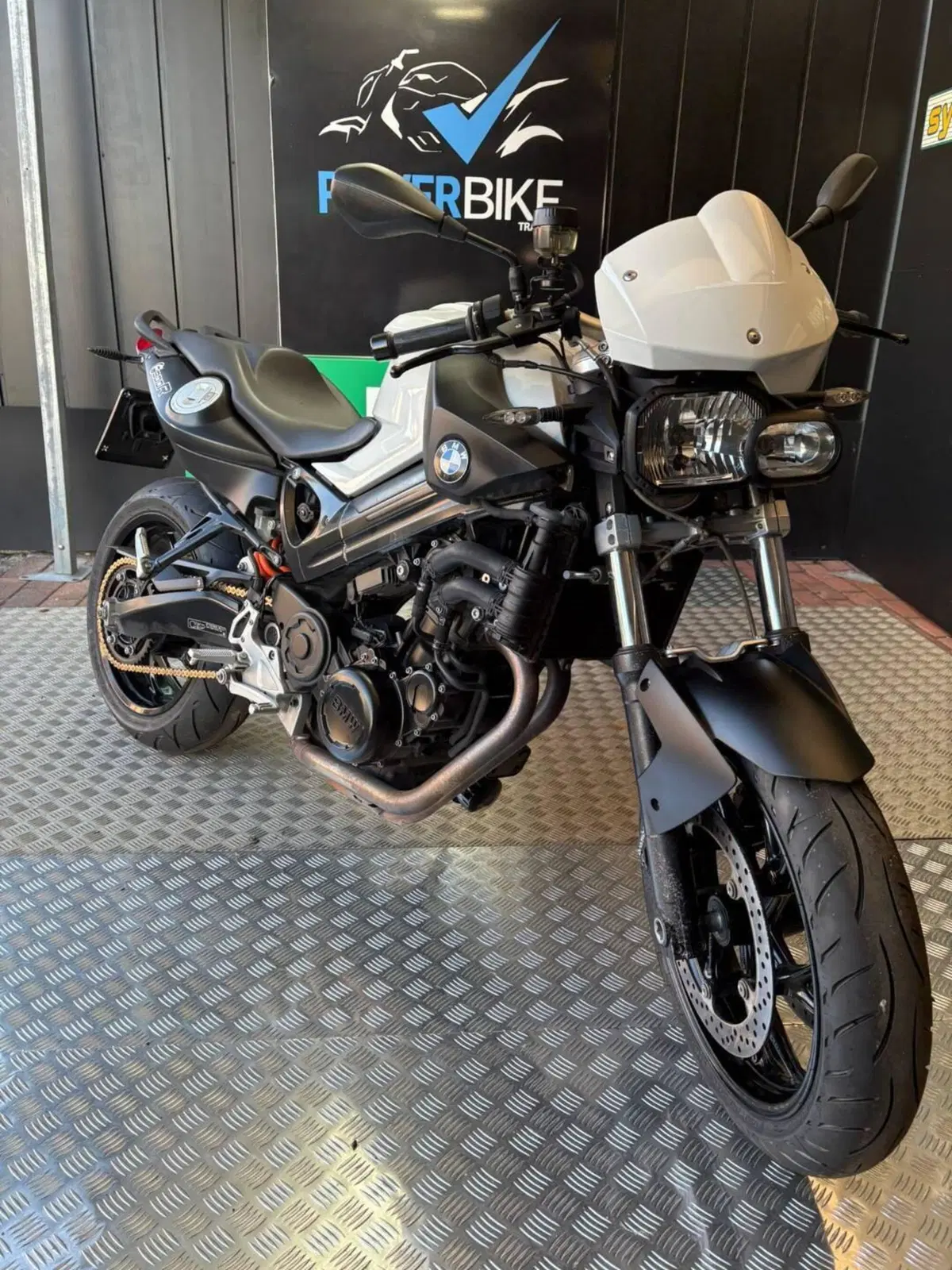 Bmw F 800 R (2009 - 11) (4)