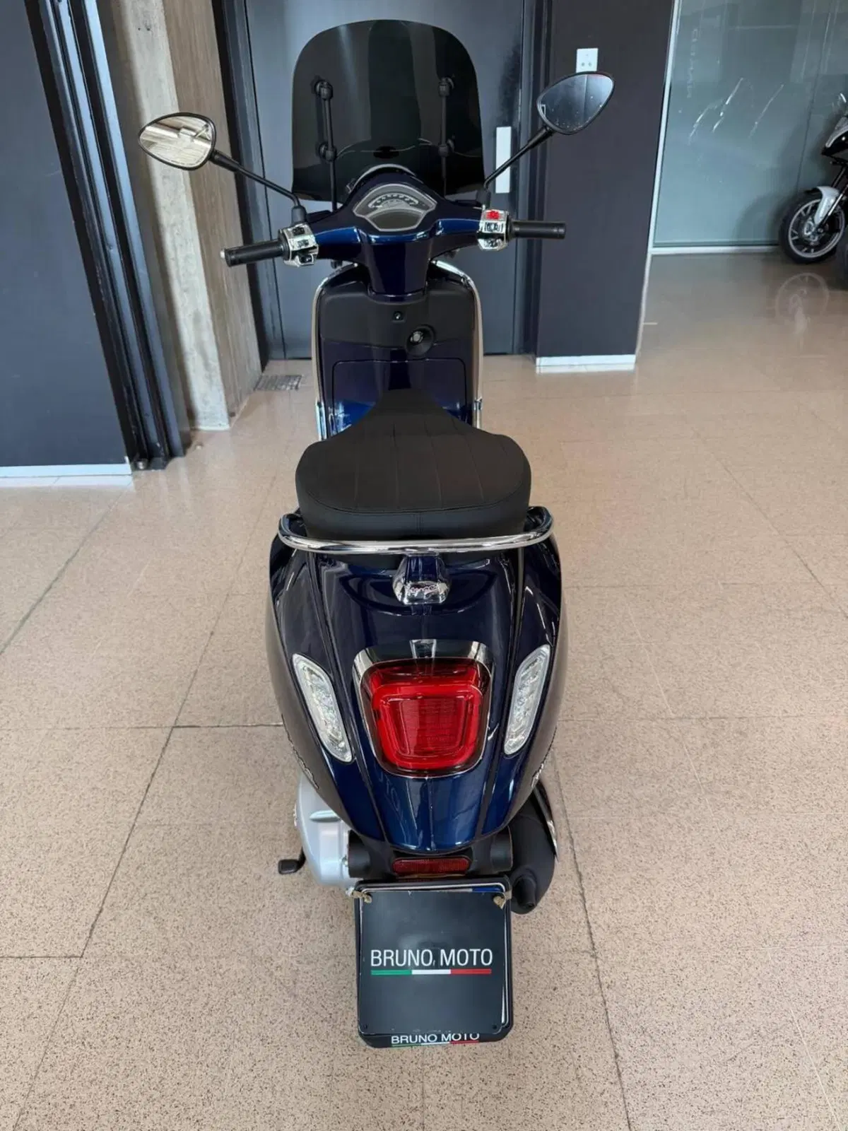 Vespa Primavera 150 (2024 - 25) (3)