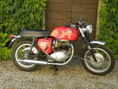 Bsa Spitfire 650 d'epoca