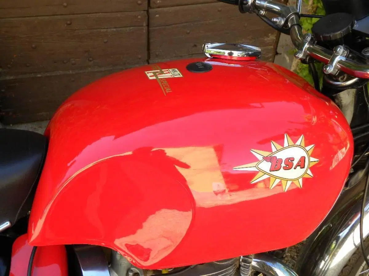 Bsa Spitfire 650 (12)