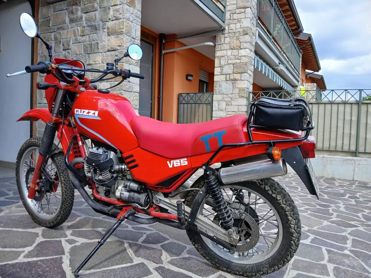 Moto Guzzi V 65 TT (1985 - 89) (2)