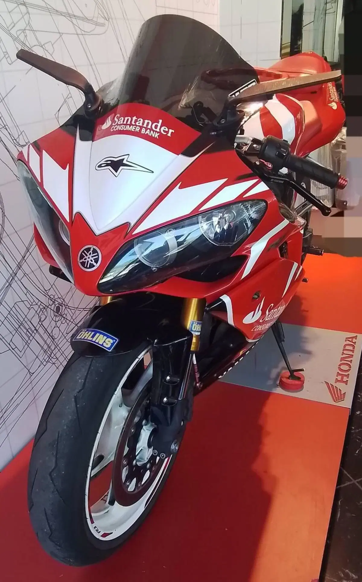 Yamaha YZF R1 (2009 - 11) (7)