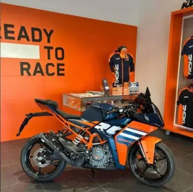 KTM RC 390 (2022 - 26) usata