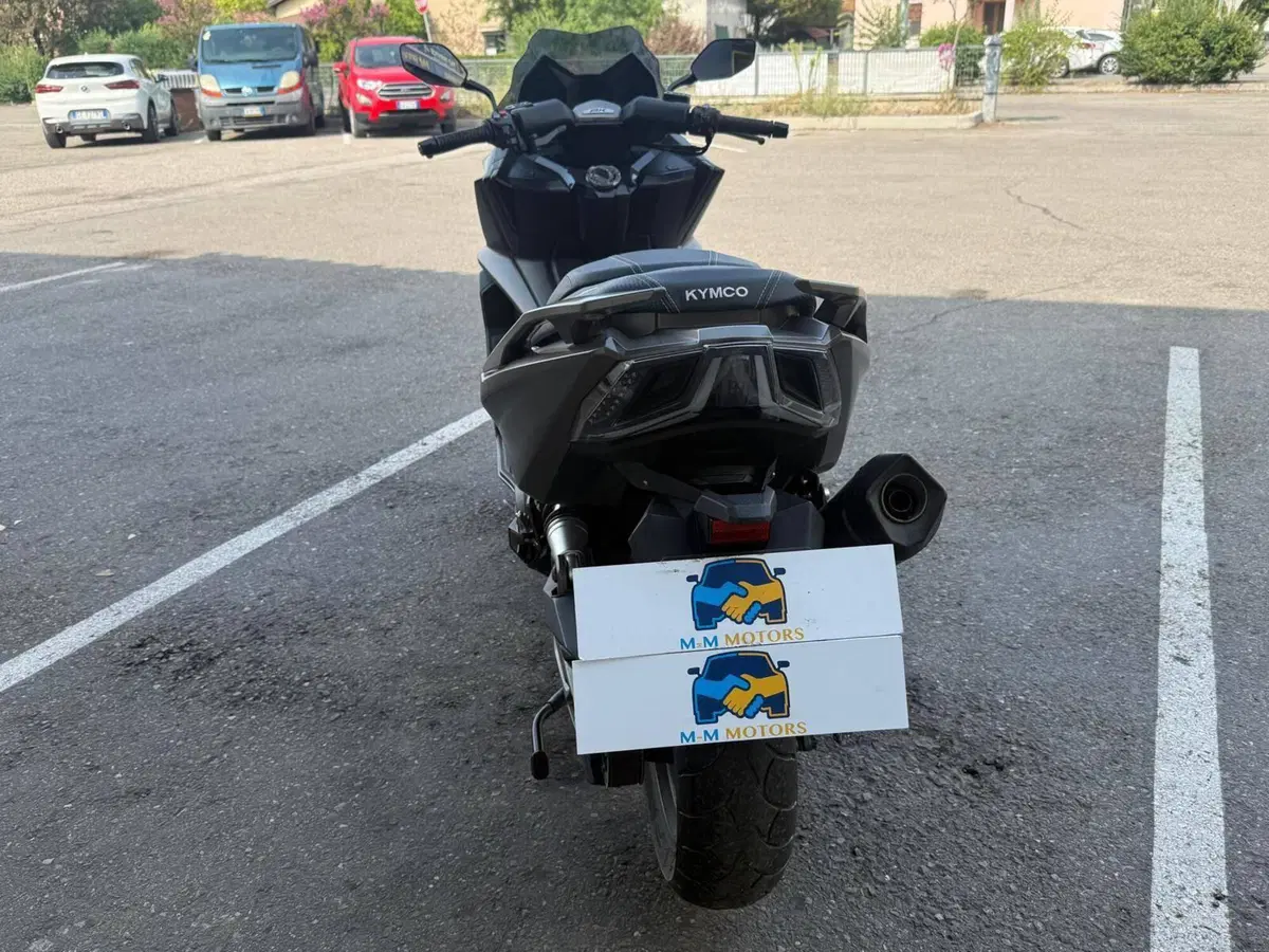 Kymco AK 550 (2020) (4)