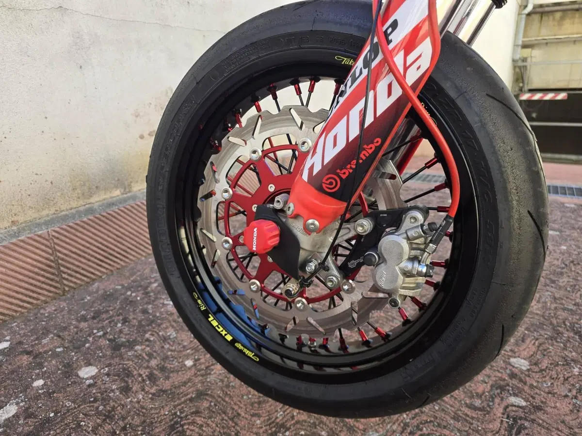 Honda CRF 450RX Enduro (2019) (3)