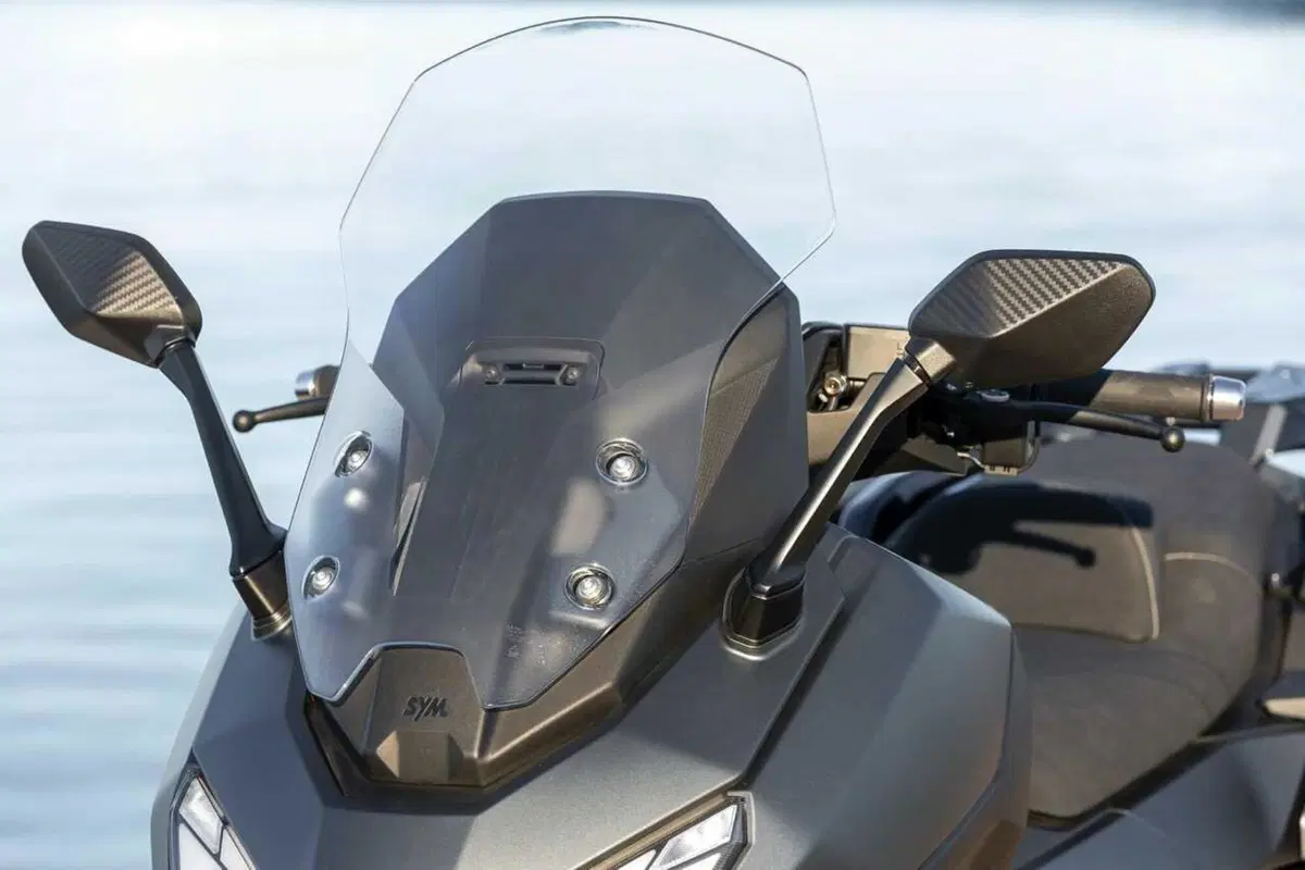 SYM TTLBT: la moto da viaggio che si finge scooter (o forse il contrario) [VIDEO] (8)