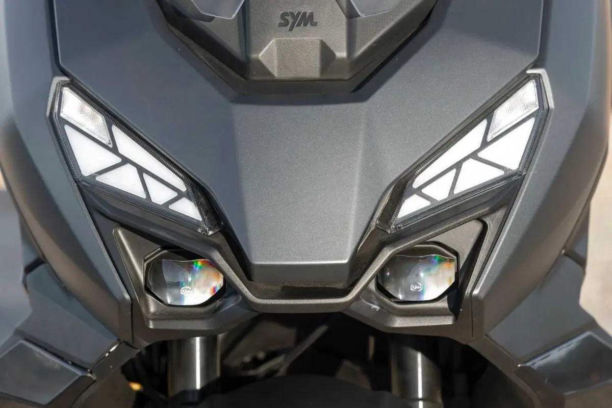 SYM TTLBT: la moto da viaggio che si finge scooter (o forse il contrario) [VIDEO] (14)