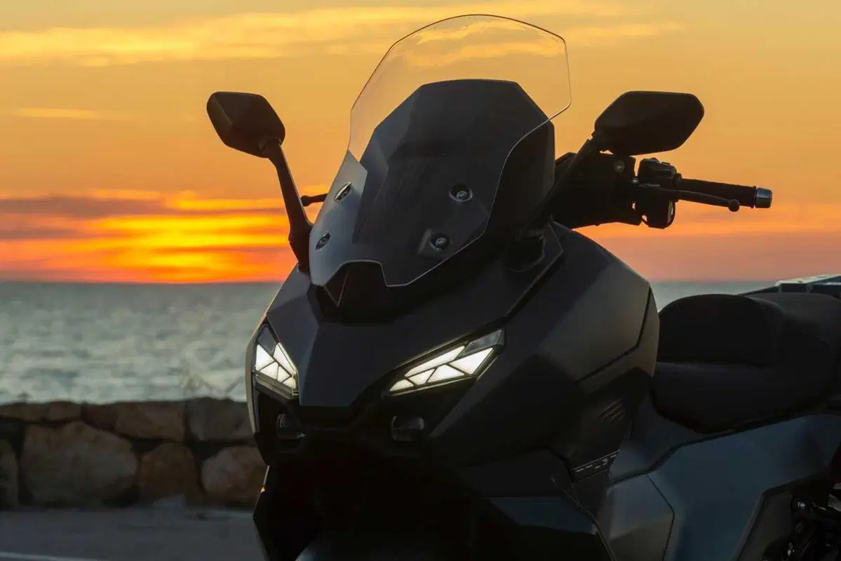SYM TTLBT: la moto da viaggio che si finge scooter (o forse il contrario) [VIDEO] (29)