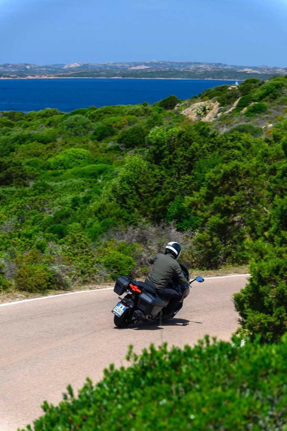 SYM TTLBT: la moto da viaggio che si finge scooter (o forse il contrario) [VIDEO] (3)