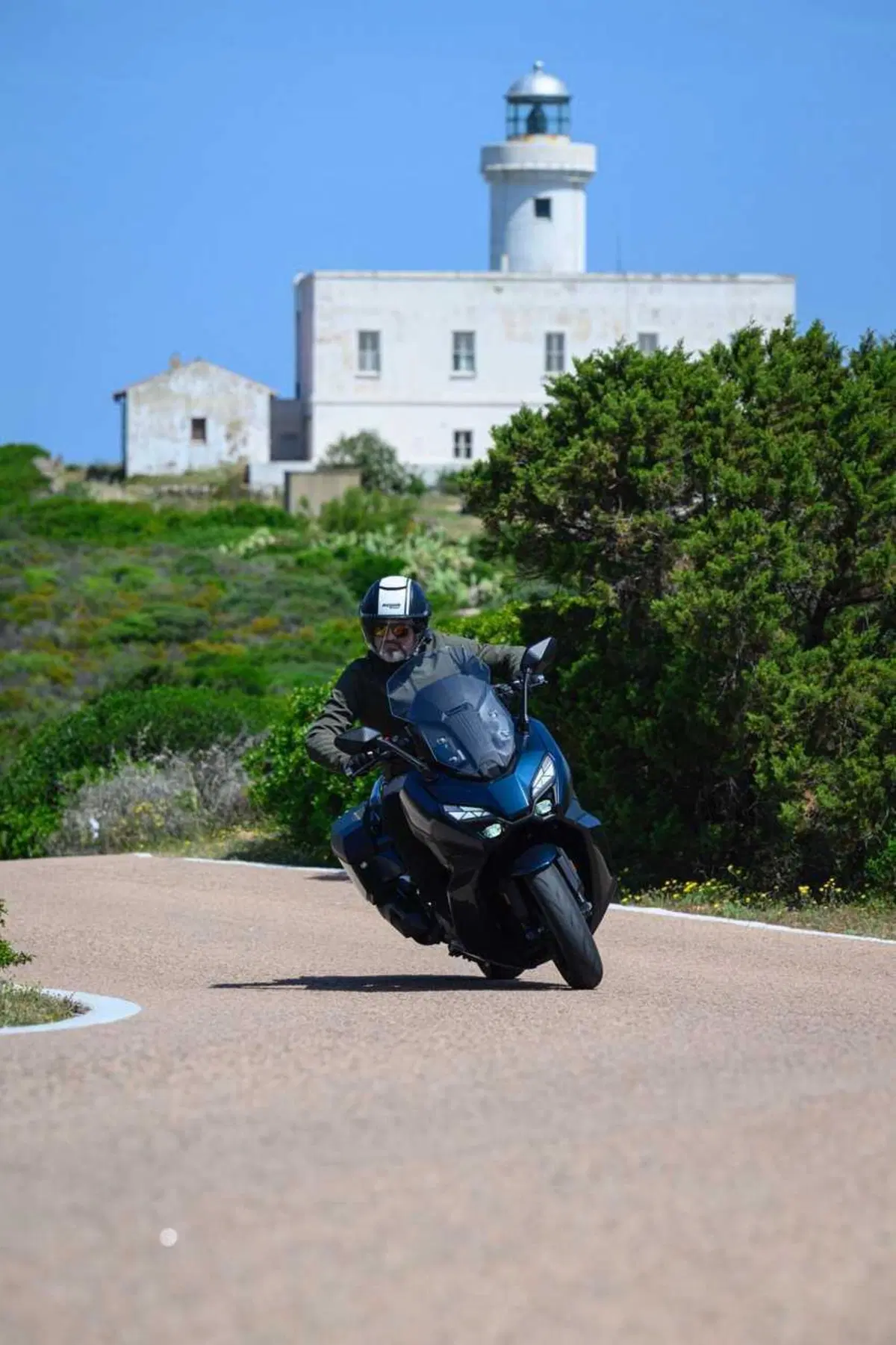 SYM TTLBT: la moto da viaggio che si finge scooter (o forse il contrario) [VIDEO] (4)
