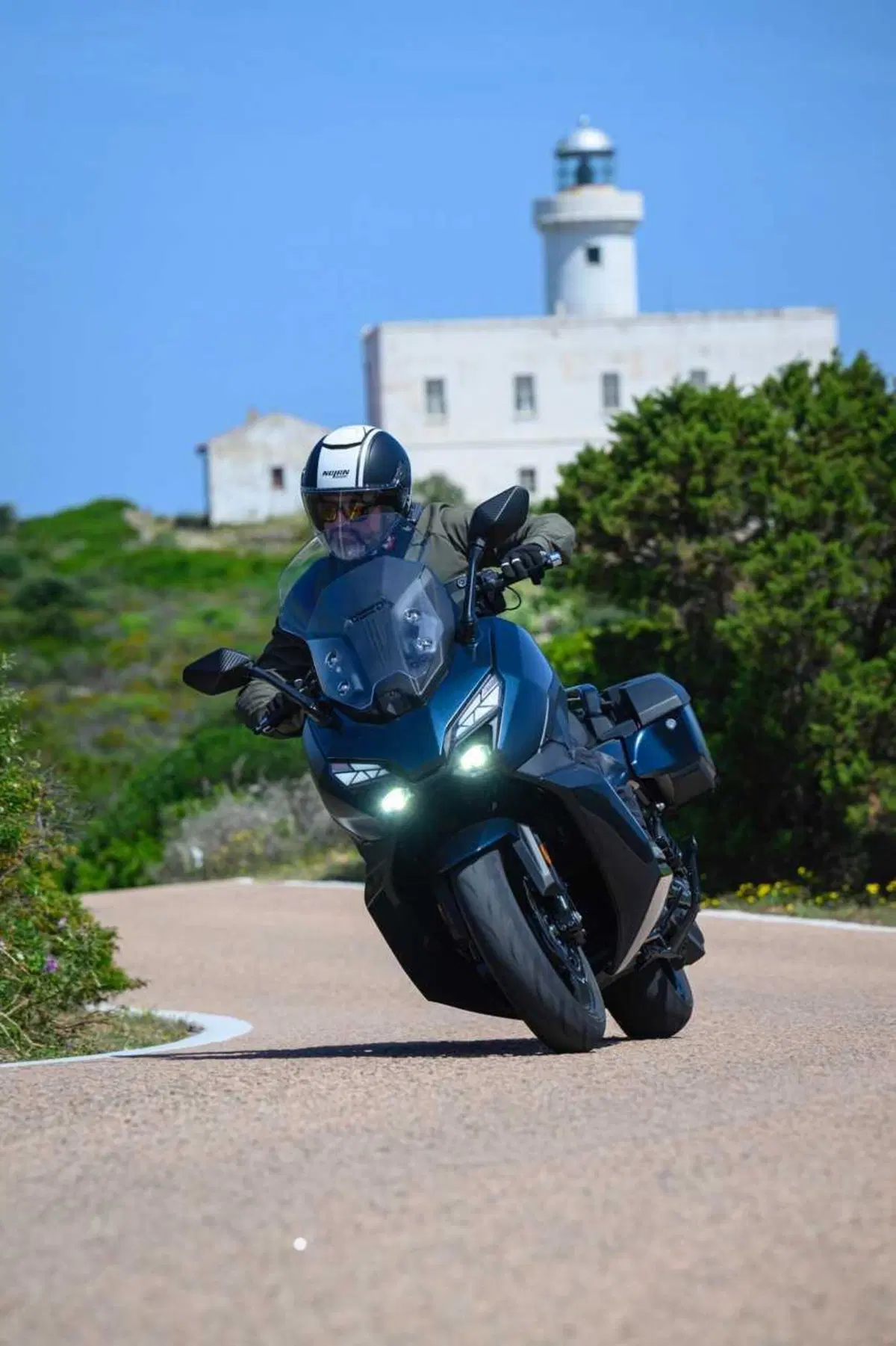 SYM TTLBT: la moto da viaggio che si finge scooter (o forse il contrario) [VIDEO] (7)