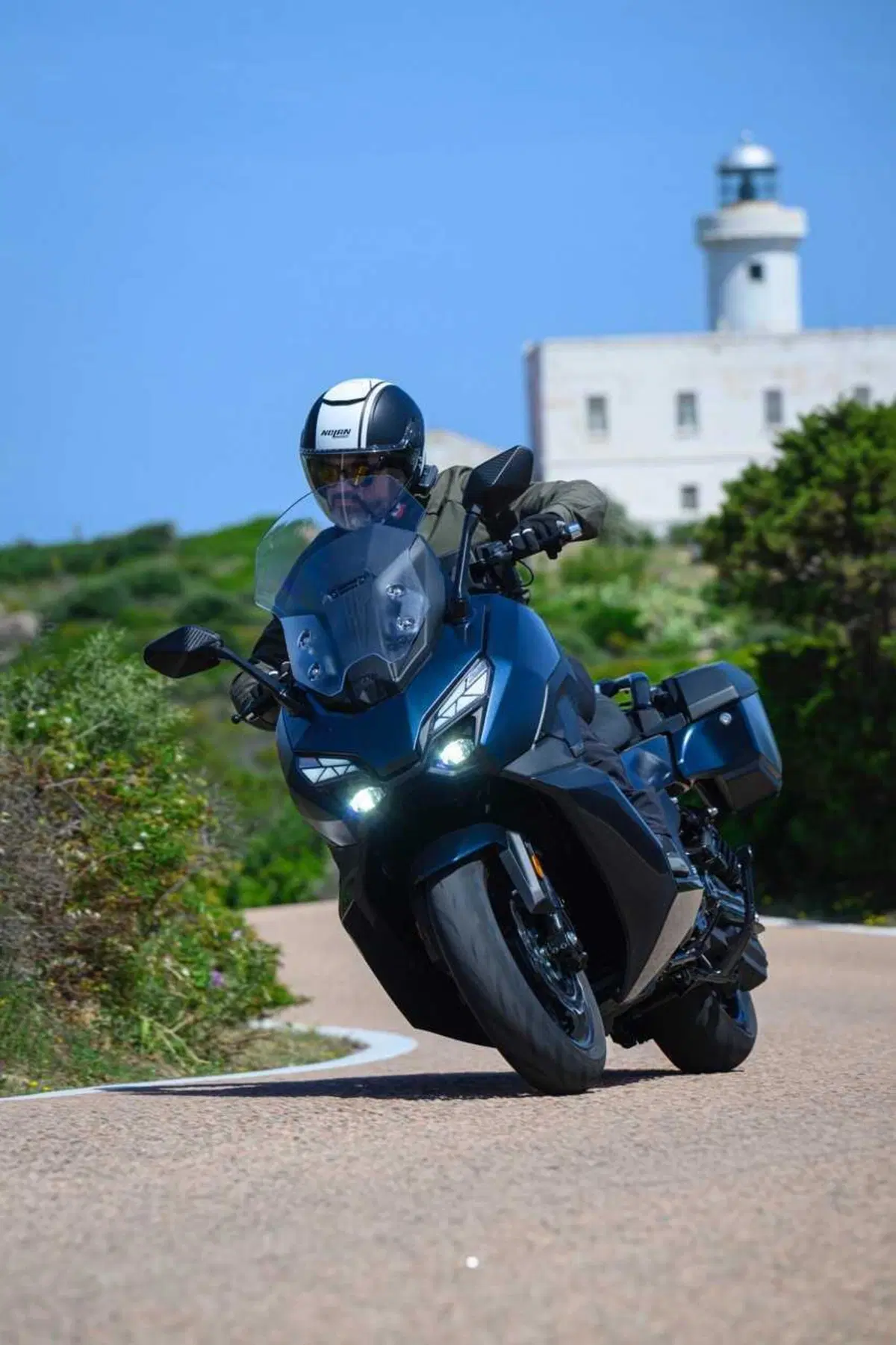 SYM TTLBT: la moto da viaggio che si finge scooter (o forse il contrario) [VIDEO] (8)