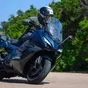 SYM TTLBT: la moto da viaggio che si finge scooter (o forse il contrario) [VIDEO]