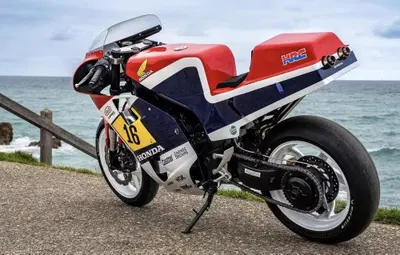Honda CB 750 R Last Lap: una custom che rievoca gli anni &lsquo;80 e omaggia Freddie Spencer [GALLERY]