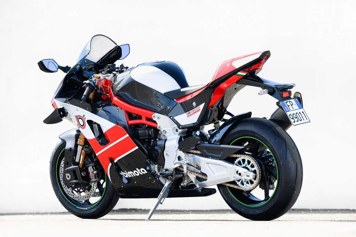 La bimota KB998 Rimini 2027 riceve l'omologazione Euro 5+ (7)