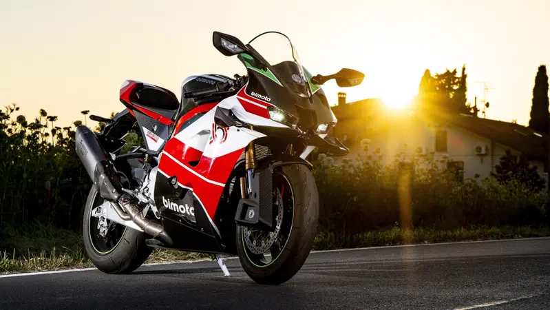 La bimota KB998 Rimini 2027 riceve l'omologazione Euro 5+
