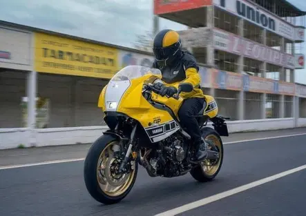La XSR900 GP 2026 arriva nelle concessionarie Yamaha