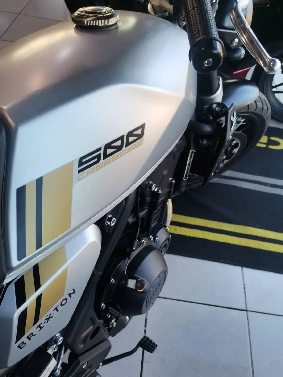 Brixton Motorcycles Crossfire 500 (2021 - 25) (4)