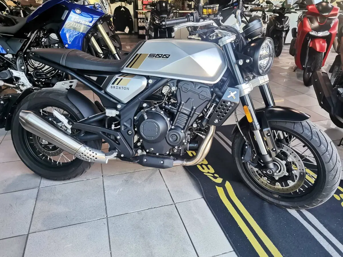 Brixton Motorcycles Crossfire 500 (2021 - 25) (5)