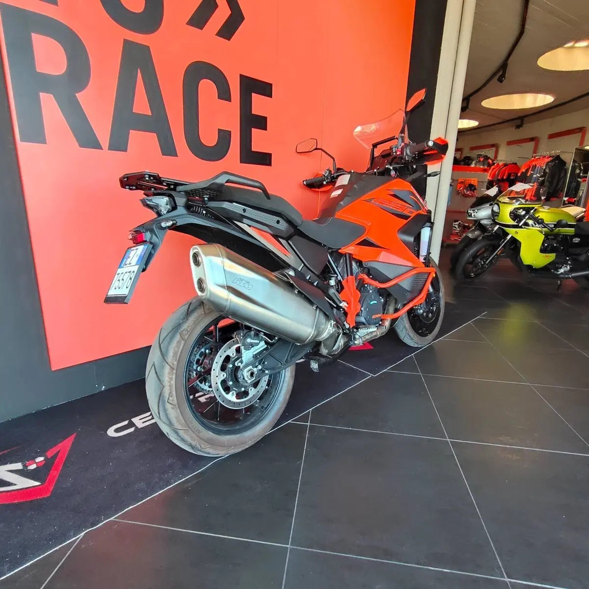 KTM 1290 Super Adventure S (2022 - 25) (5)