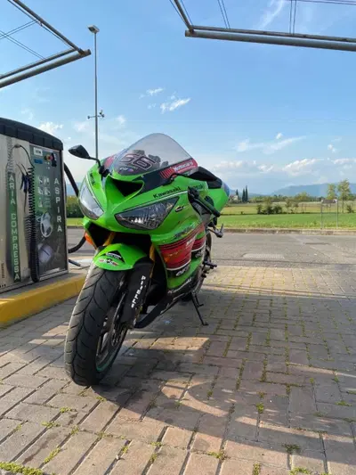 Kawasaki Ninja 636 ZX-6R (2005 - 06) usata