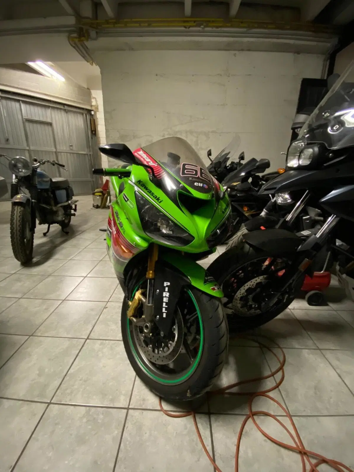 Kawasaki Ninja 636 ZX-6R (2005 - 06) (3)