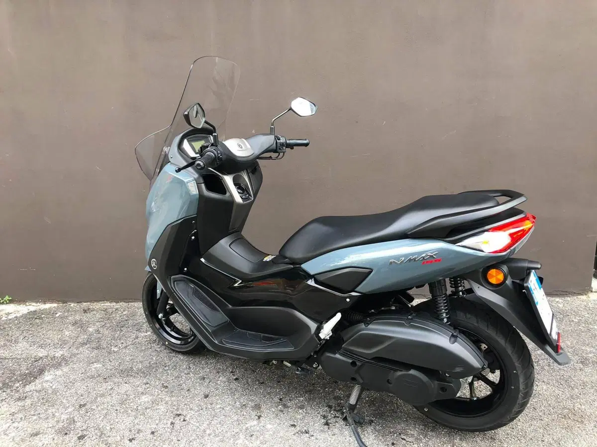 Yamaha N-Max 155 (2022 - 25) (3)
