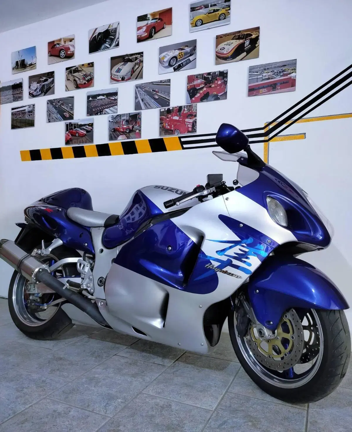 Suzuki GSX 1300 R Hayabusa (1999 - 06) (2)
