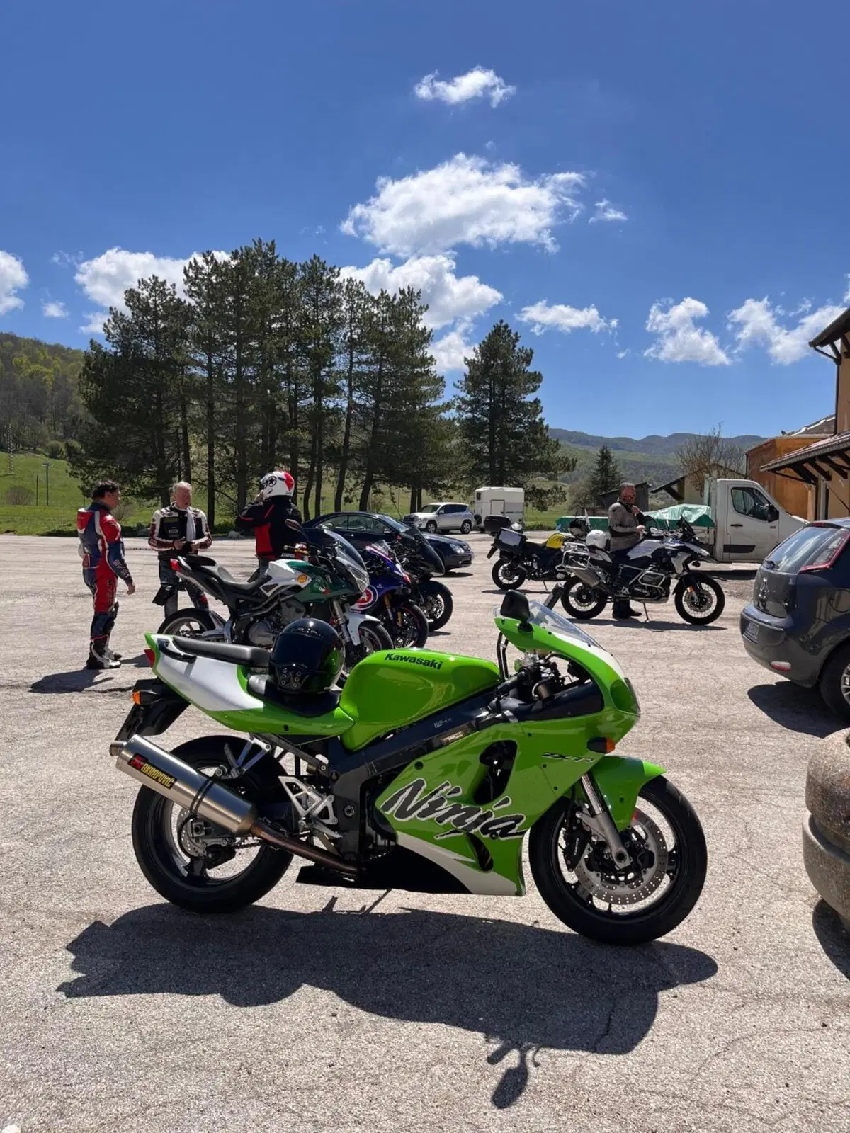 Kawasaki Ninja 750 ZX-7R (1996 - 00) (5)