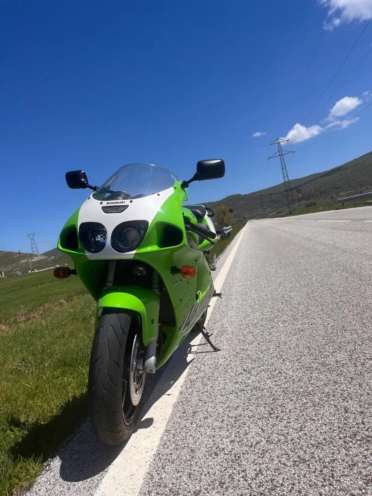 Kawasaki Ninja 750 ZX-7R (1996 - 00) (6)