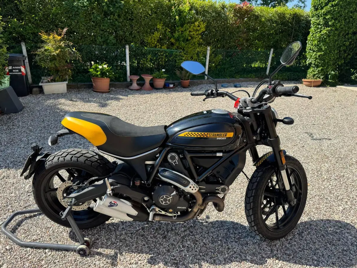 Ducati Scrambler 800 Full Throttle (2015 - 16) (2)
