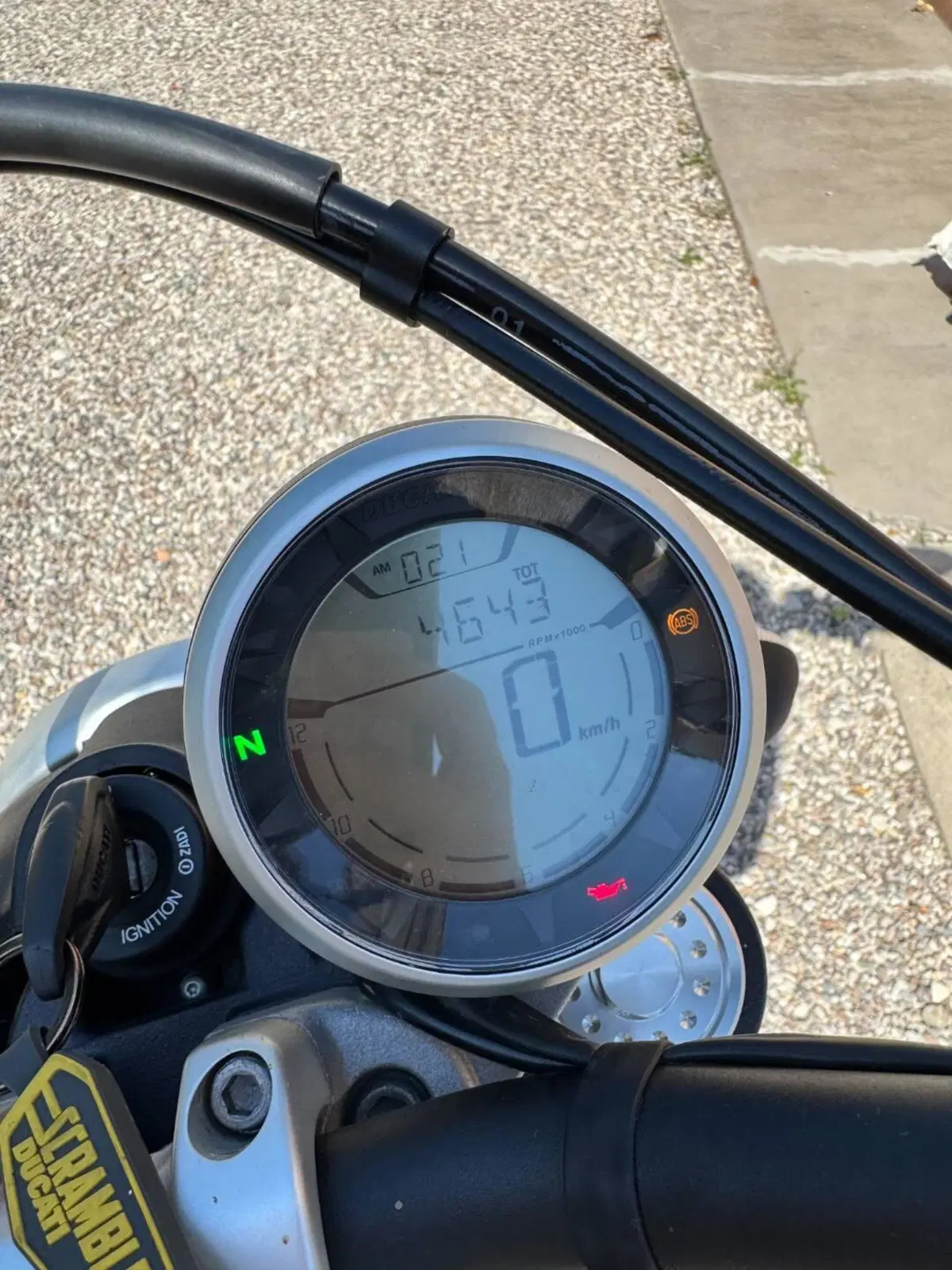 Ducati Scrambler 800 Full Throttle (2015 - 16) (4)
